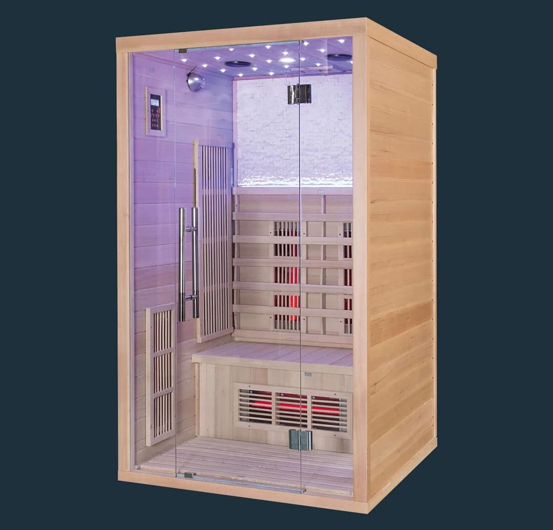 Infrarotkabine von aussen, mit Glasfront und heller Holzverkleidung