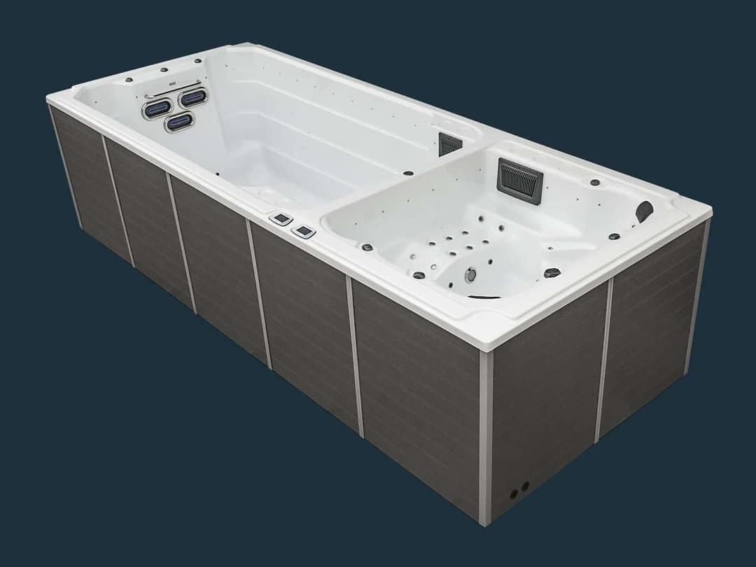 Darstellung eines Swimspa mit zwei Zonen: links das Becken zum Schwimmen, rechts der Whirlpool mit Sitzen