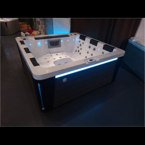 Waterwave Spas Design 800 Nizza